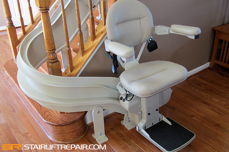 Bruno Elite Curve Model CRE-2110 Stairlift 